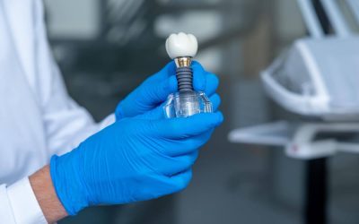 What to Expect After Dental Implant Surgery: Healing & Aftercare